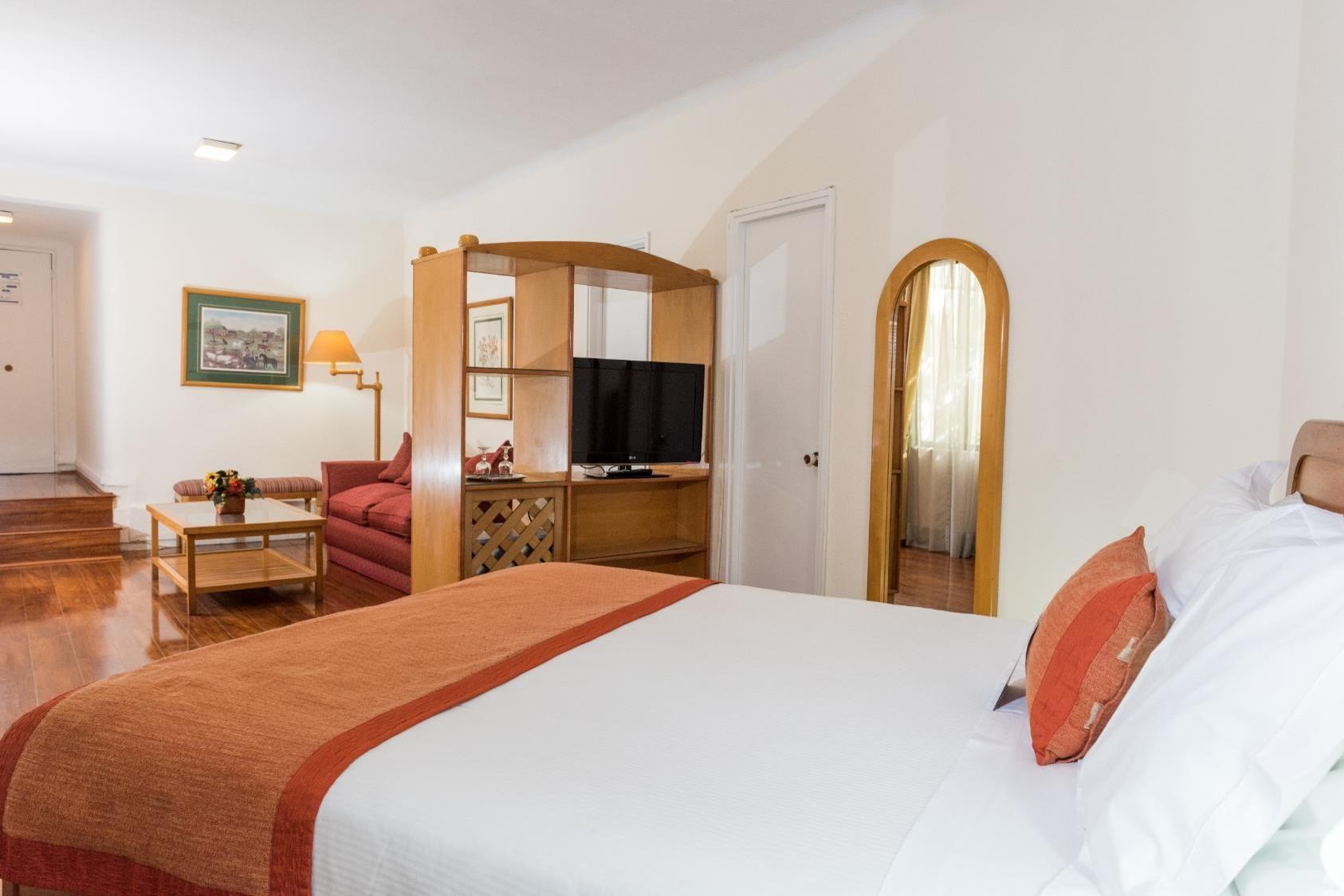 Hotel Presidente Santiago Luaran gambar