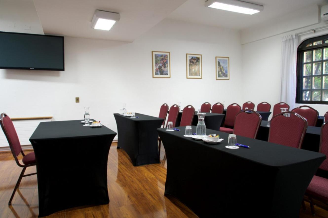 Hotel Presidente Santiago Luaran gambar